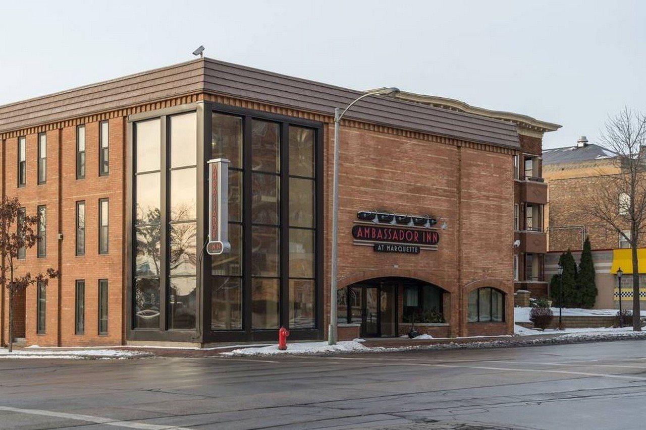 Ramada By Wyndham Milwaukee Hotel Eksteriør billede